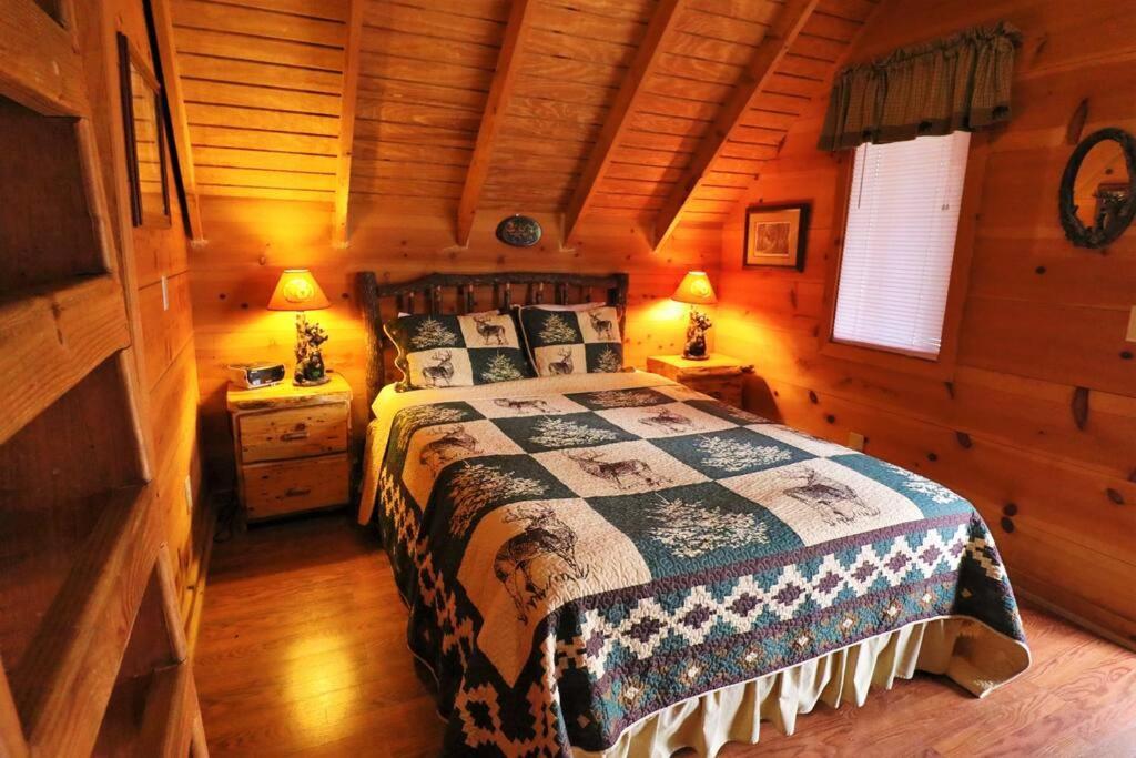 Cozy Cabin W/ Fireplace 3 Minutes To Helen! #2. 外观 照片